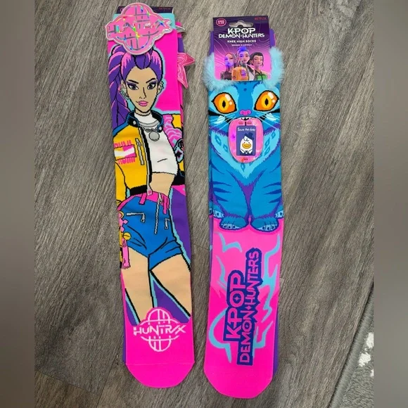 Huntrex KPOP Demon Hunters Pink Socks MADMIA brand - Picture 1 of 4